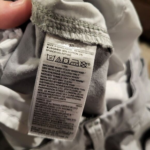 Gap Essential Khaki 10" Chino Flat Front Shorts Mens Size 33 - Picture 8 of 8